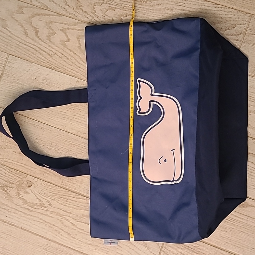 Vineyard Vines Large Blue Tote Bag with Whale Design In EUC!